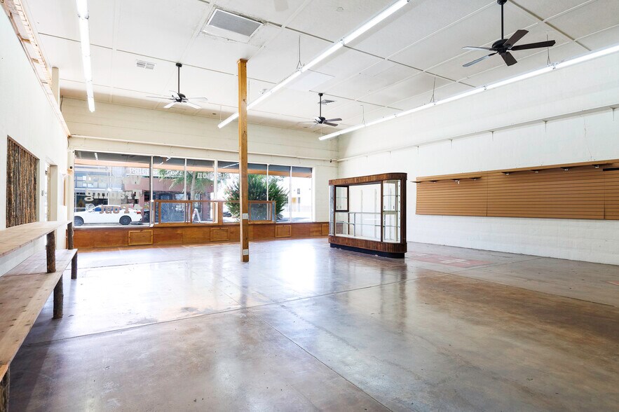 More Photos Of 403 N Florence St, Casa Grande Restaurant For Lease