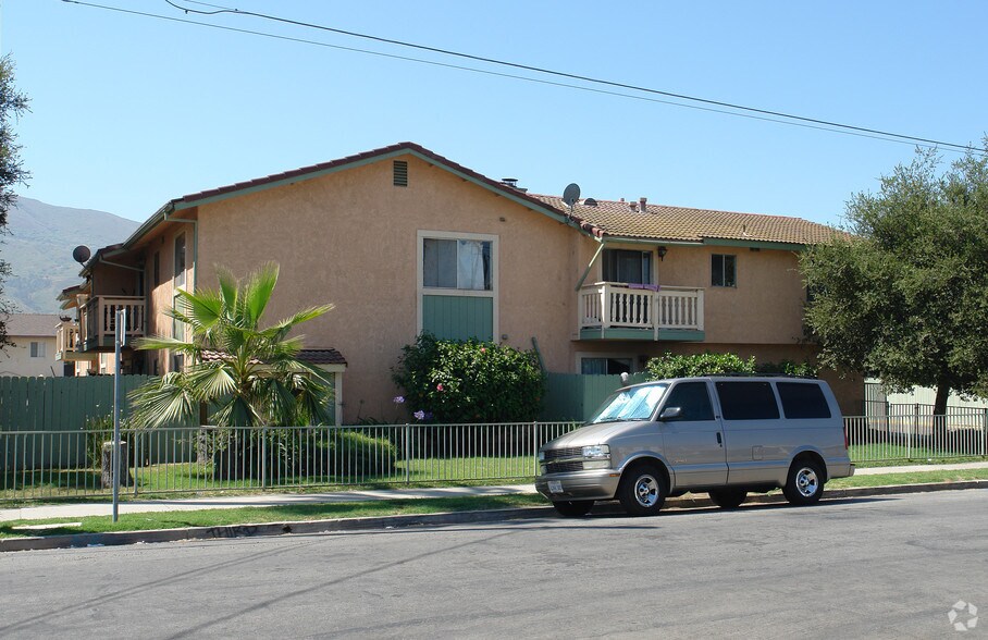 More Photos Of 1208 E Ventura St, Santa Paula Apartments For Sale