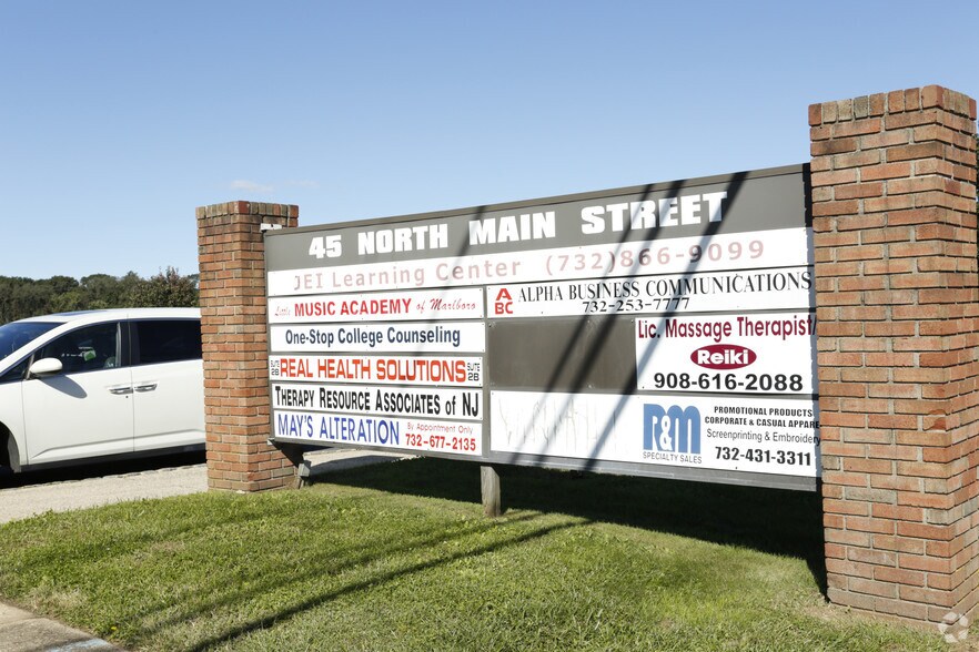 More Photos Of 45 N Main St, Marlboro Office For Sale