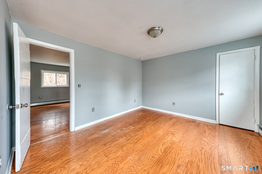 More Photos Of 860 Stafford Rd, Storrs Mansfield Industrial For Sale