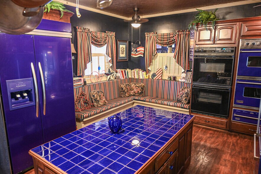 More Photos Of 1272 SW Fillmore St, Topeka Hospitality For Sale