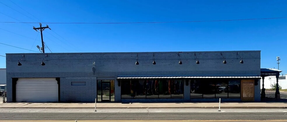 Primary Photo Of 215 N Western Ave, Oklahoma City Warehouse For Sale