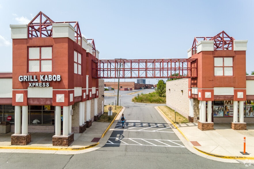 More Photos Of 10294-10404 Portsmouth Rd, Manassas Unknown For Lease