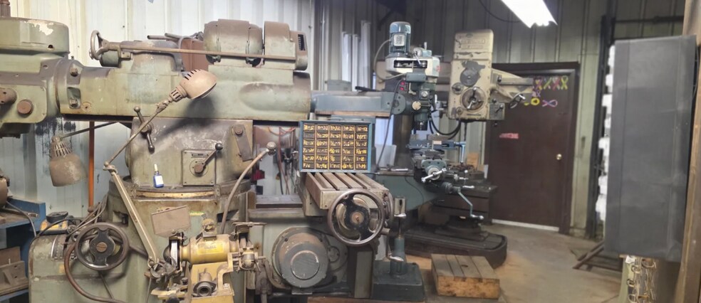 More Photos Of 206 Church St, Hoosick Falls Auto Repair For Sale