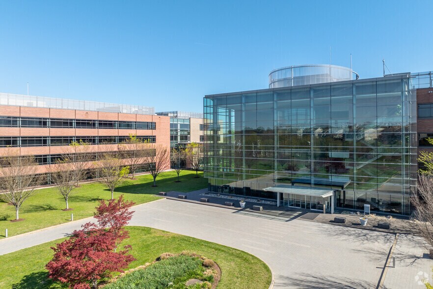 Primary Photo Of 500 Arcola Rd, Collegeville Office For Lease