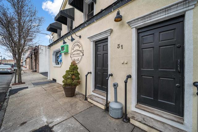 More Photos Of 31 Cottage St, Bayonne Restaurant For Sale