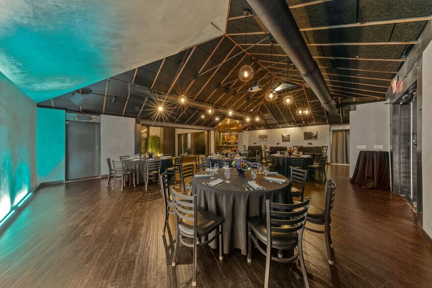 More Photos Of 553 California Ave, Boulder City Restaurant For Sale