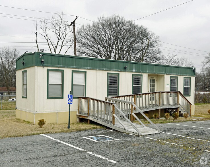 Primary Photo Of 2600 E Broadway St, West Memphis Auto Dealership For Sale