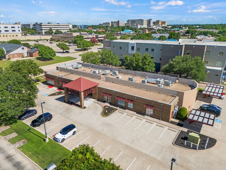 Primary Photo Of 800 12th Ave, Fort Worth Medical For Sale