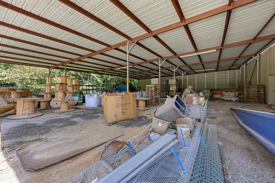More Photos Of 3156 Buford Hwy, Rest Haven Warehouse For Sale