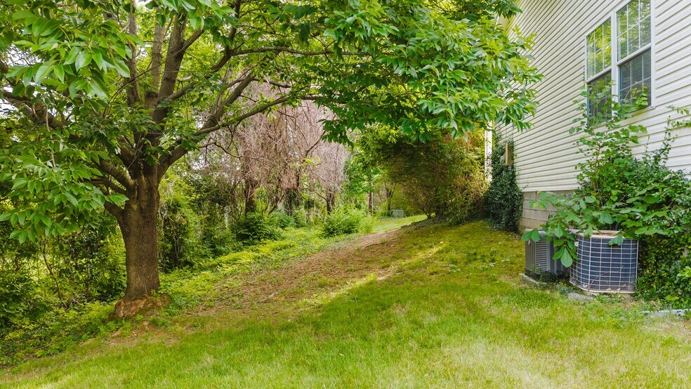 More Photos Of , Lexington Specialty For Sale