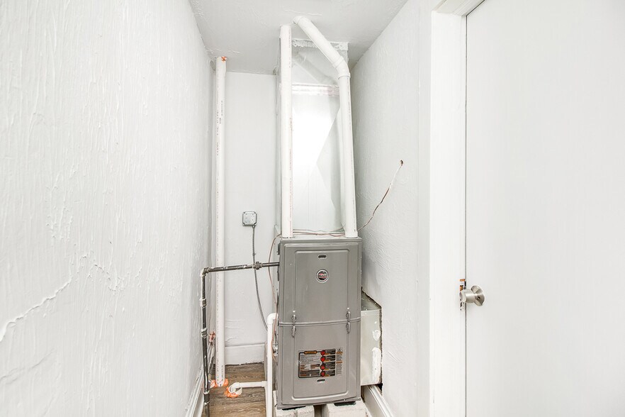 More Photos Of 3498 Bosworth Rd, Cleveland Apartments For Sale