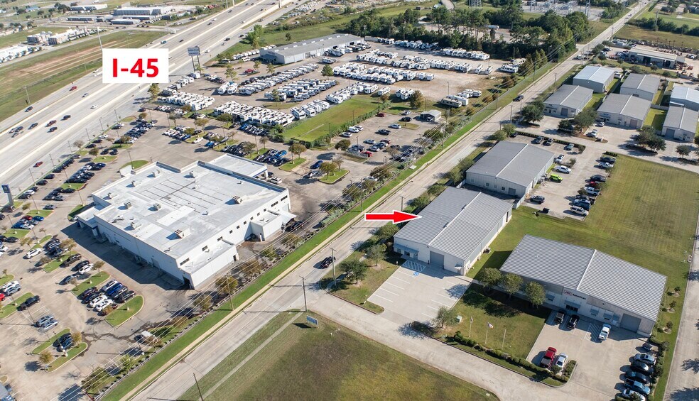 More Photos Of 1201 Butler Rd, League City Warehouse For Lease