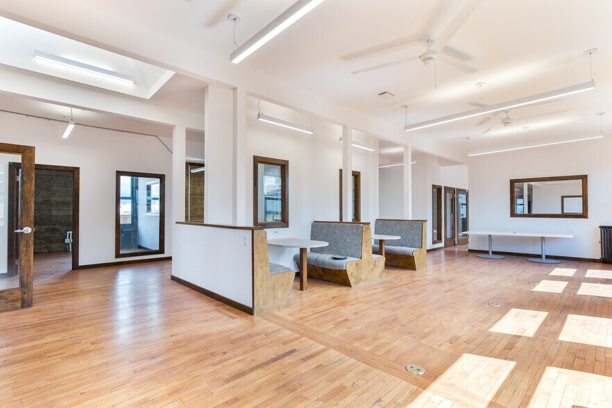 More Photos Of 600-610 16th St, Oakland Office For Lease