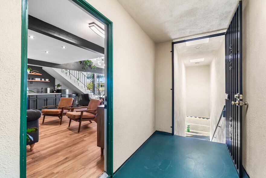 More Photos Of 2734 E Broadway, Long Beach Loft Creative Space For Sale