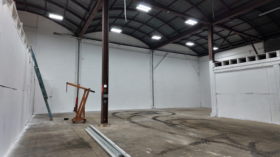 More Photos Of 179a South St, Freehold Unknown For Lease