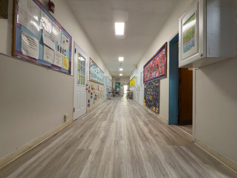 More Photos Of 4518 Covington Hwy, Decatur Daycare Center For Sale