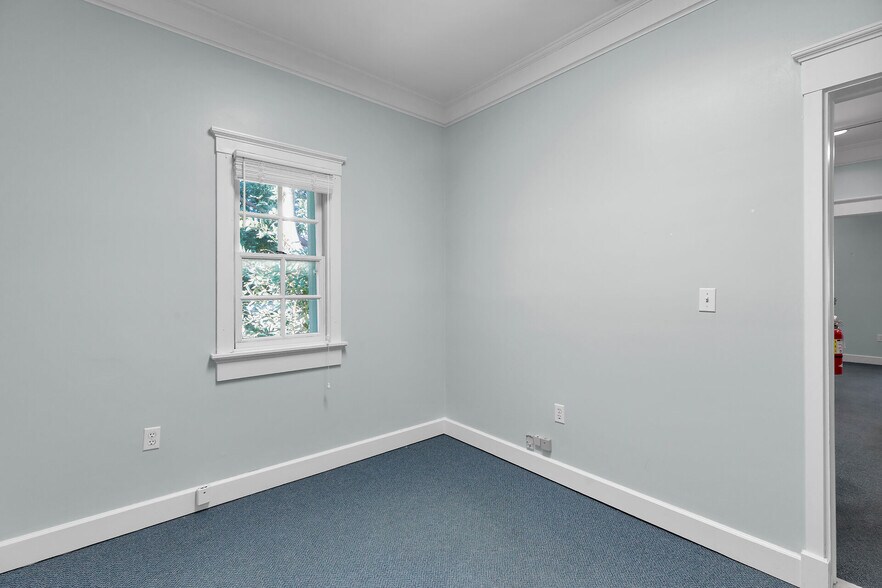 More Photos Of 88101 Old Hwy, Islamorada Office For Sale