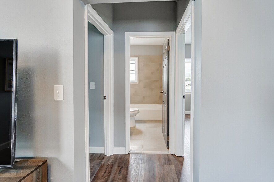 More Photos Of 2346-2350 Boone Ave, Cincinnati Apartments For Sale