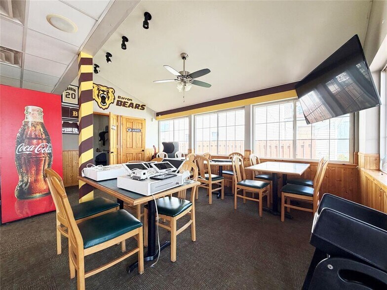 More Photos Of 613 E La Salle Ave, Barron Restaurant For Sale