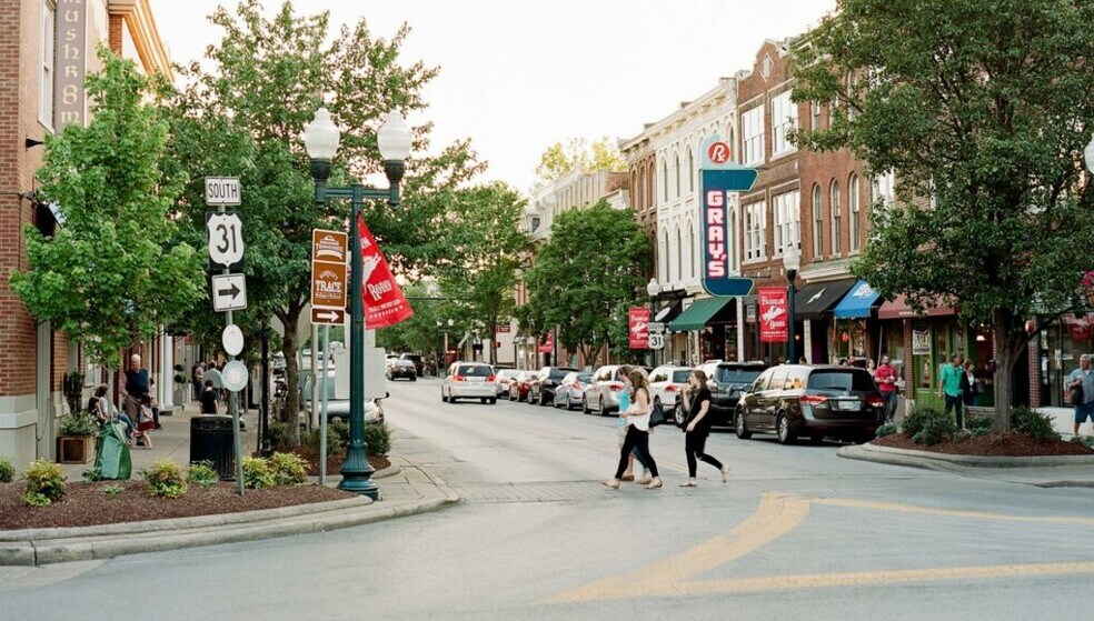 More Photos Of 245 3rd Ave N, Franklin Office Residential For Lease