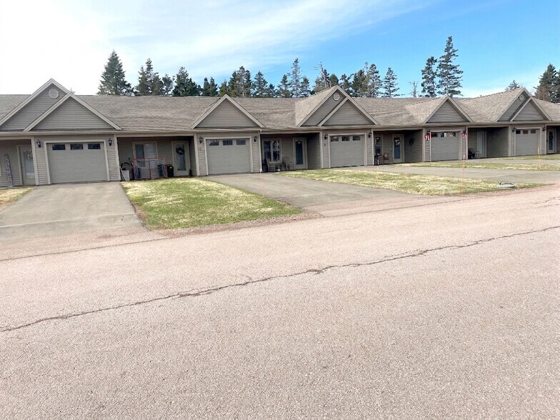 More Photos Of 2 Meadow Ln, Sackville Apartments For Sale