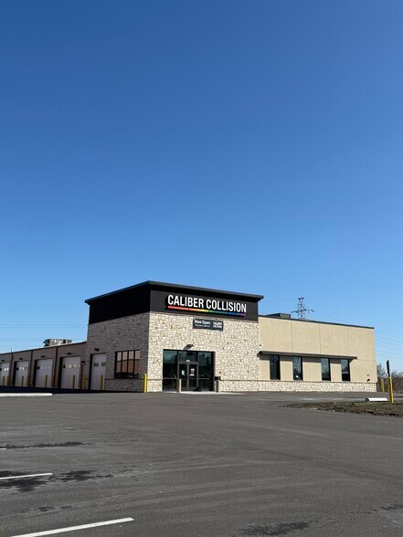 Primary Photo Of 3133 Erie Blvd E, Syracuse Freestanding For Sale