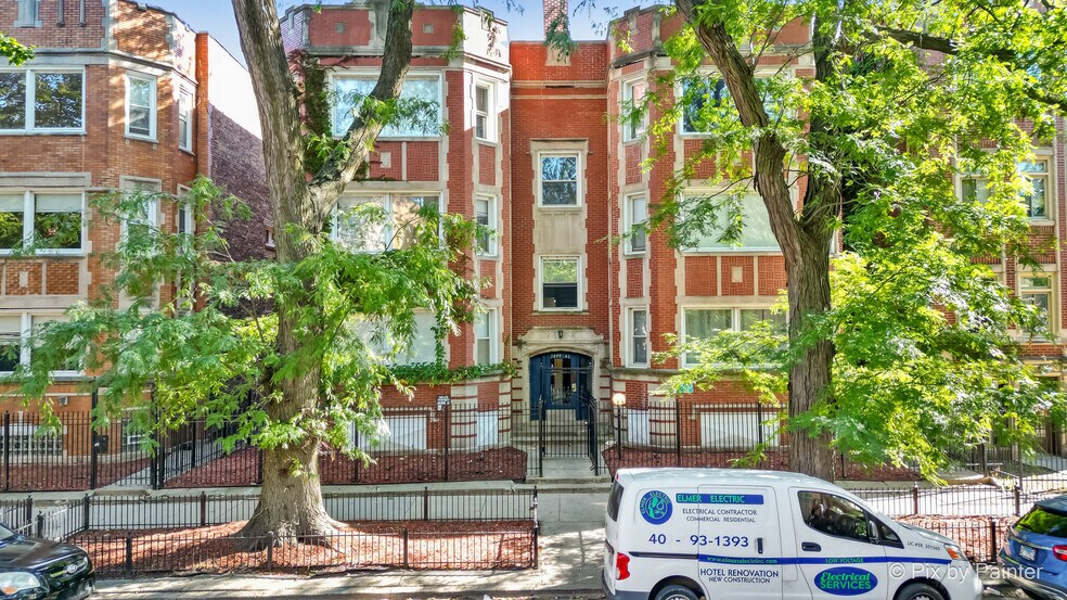 More Photos Of , Chicago Multifamily For Sale