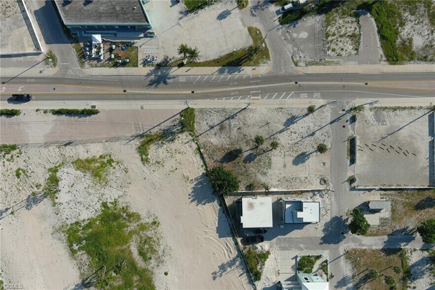 More Photos Of 81 Mango St, Fort Myers Beach Land For Sale