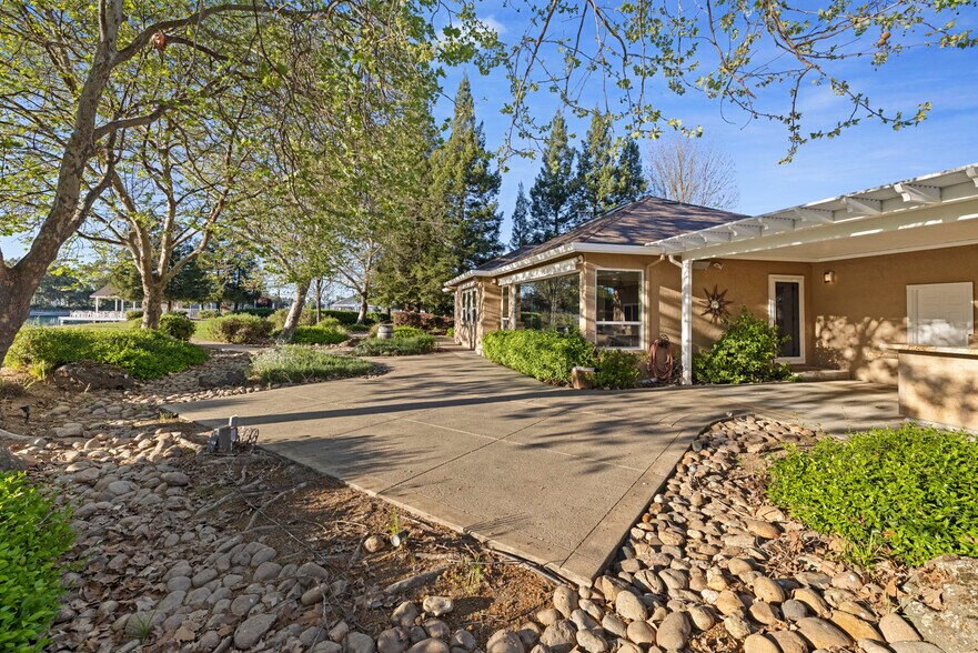 More Photos Of 10675 Valensin Rd, Galt Winery Vineyard For Sale