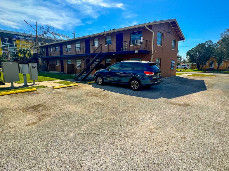 More Photos Of 214-218 S Tampa Ave, Orlando Apartments For Sale