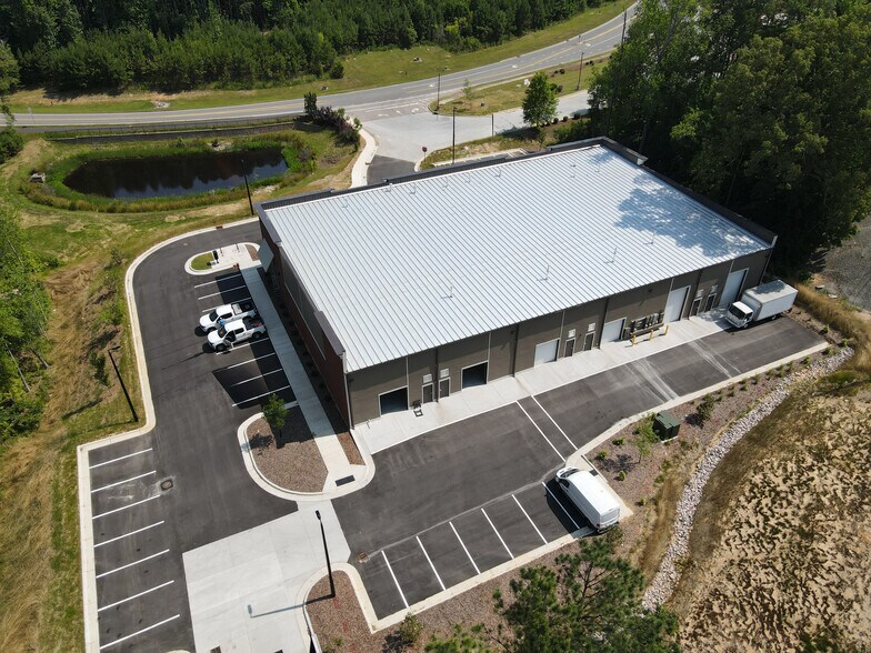 More Photos Of 3050 Lufkin Rd, Apex Warehouse For Sale