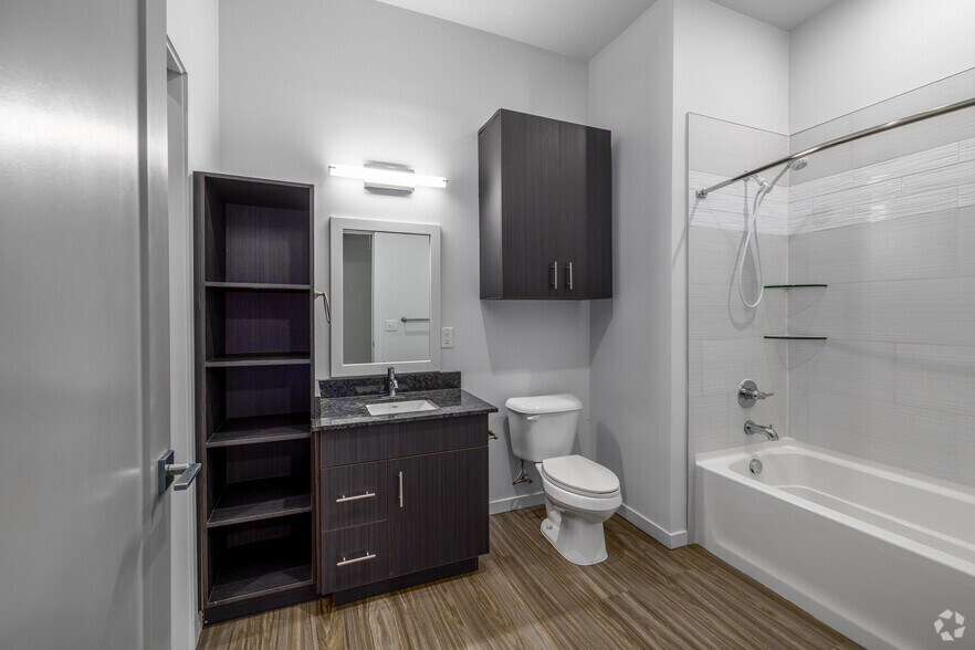 More Photos Of 305 N Main St, Broken Arrow Apartments For Lease