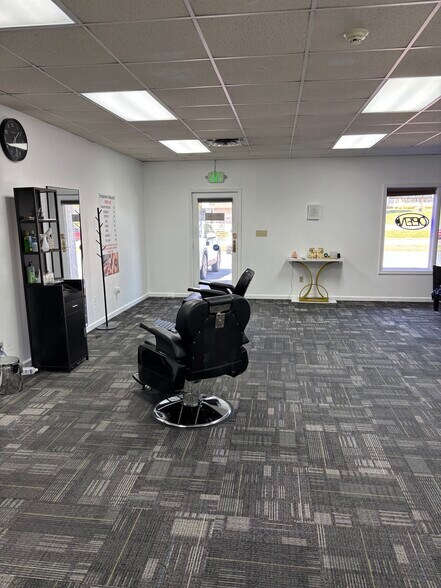 More Photos Of 642 Cosby Hwy, Newport General Retail For Lease