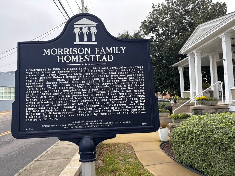 More Photos Of 107 W Gregory St, Pensacola Office Residential For Lease