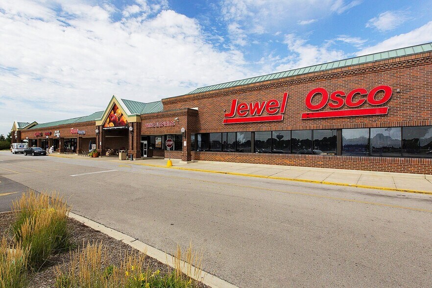 Primary Photo Of 11-79 S Randall Rd, Batavia Unknown For Lease