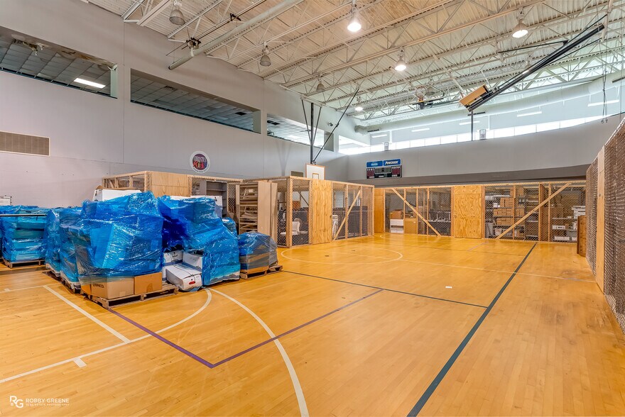 More Photos Of 9425 Healthplex Dr, Shreveport General Retail For Sale