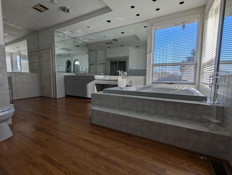 More Photos Of 4059 Lowry Rd, Goode Specialty For Sale