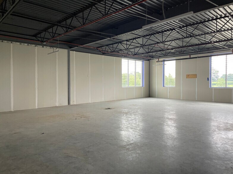 More Photos Of 824 Bull Lea Run, Lexington Medical For Lease