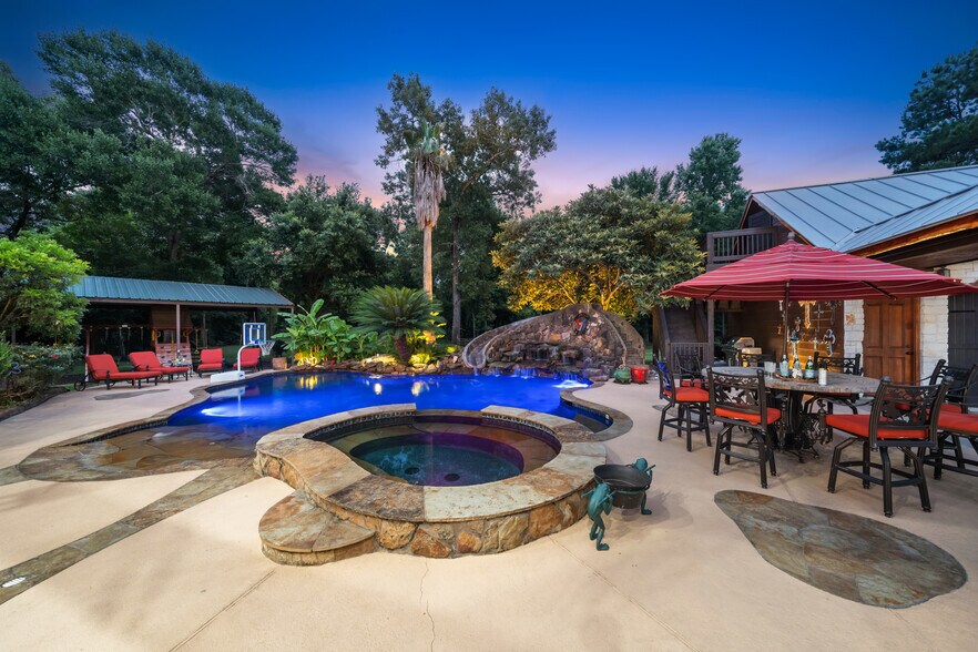 More Photos Of 15629 Knotty Oaks Trl, Magnolia Land For Sale