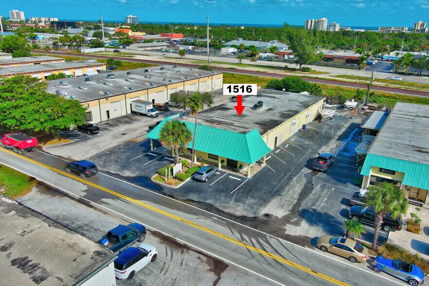 Primary Photo Of 1516 Cypress Dr, Jupiter Light Distribution For Lease