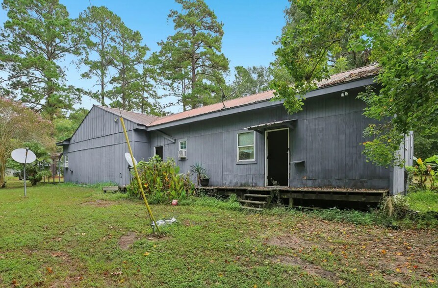 More Photos Of 242 Bishop, Livingston Apartments For Sale