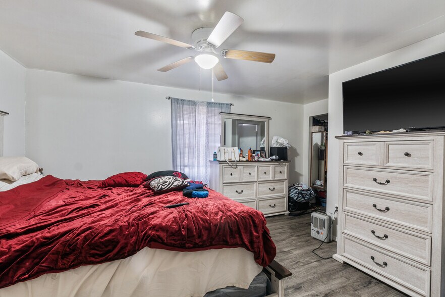 More Photos Of 622 S Wright St, Siloam Springs Apartments For Sale