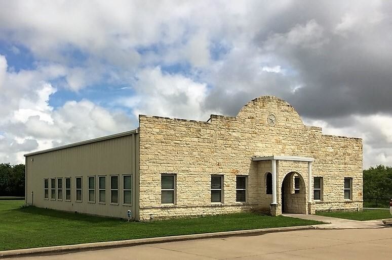 Primary Photo Of 4132 Interstate 30 W, Caddo Mills Coworking Space