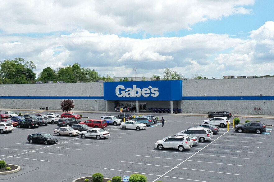 More Photos Of 3819-3887 Union Deposit Rd, Harrisburg Unknown For Lease