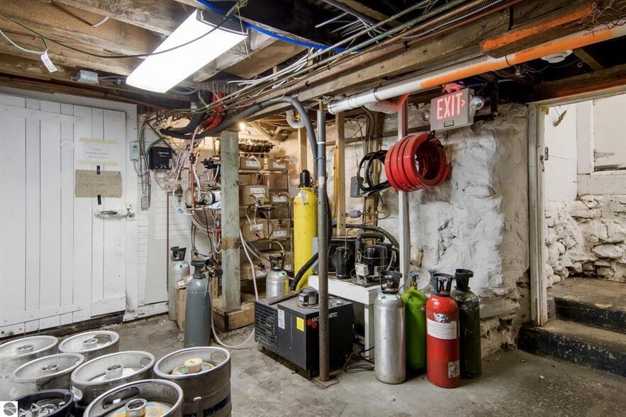 More Photos Of 104 W Main St, Lake Leelanau Restaurant For Sale