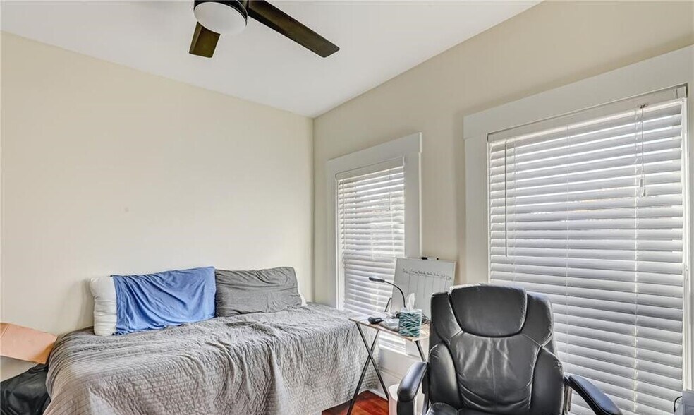 More Photos Of 1313 Whitaker St, Savannah Apartments For Sale