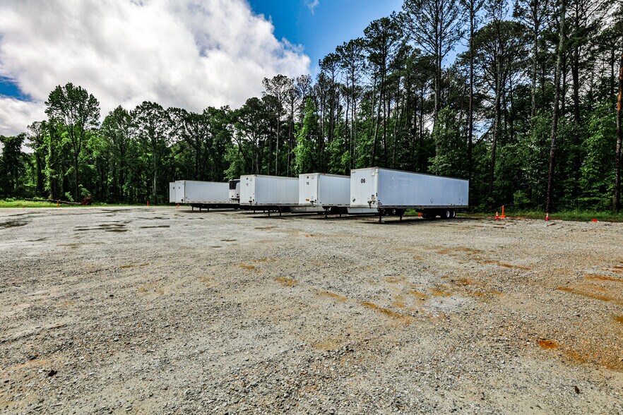 More Photos Of 2332 Old Covington Hwy, Conyers Office Residential For Sale