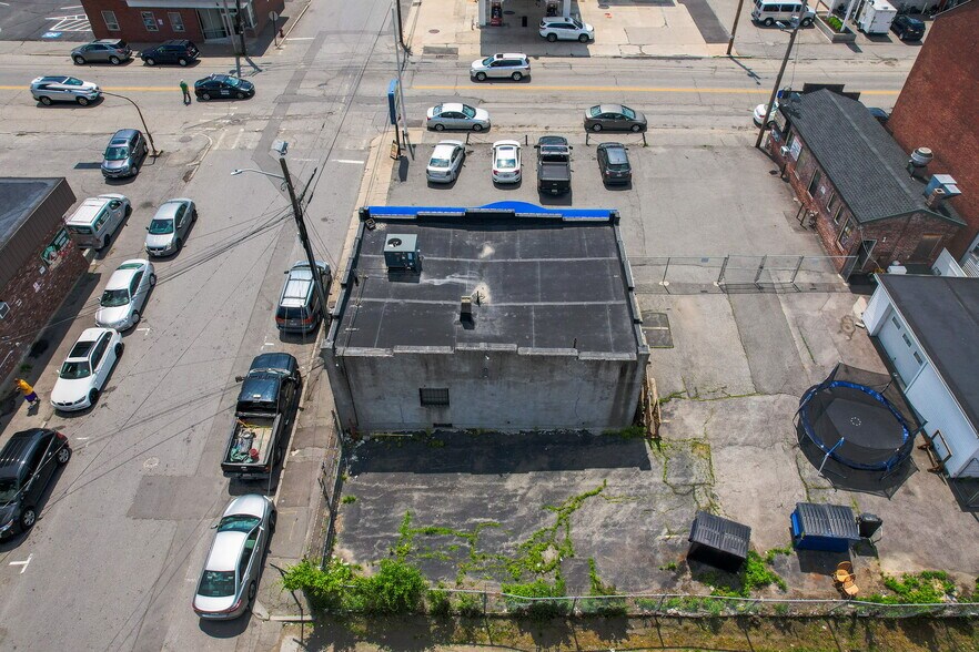 More Photos Of 183 Appleton St, Lowell General Retail For Sale