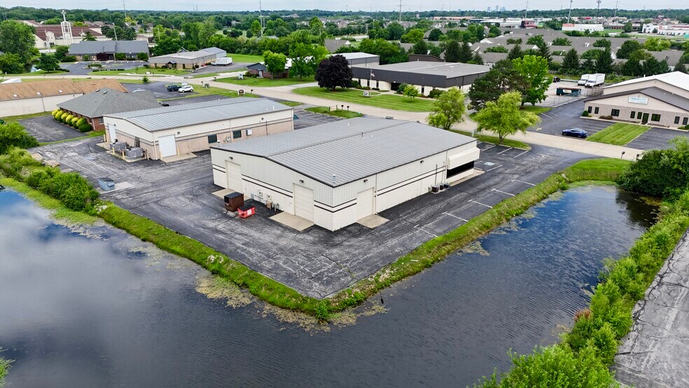 More Photos Of 5237 Commerce Cir, Indianapolis Warehouse For Sale